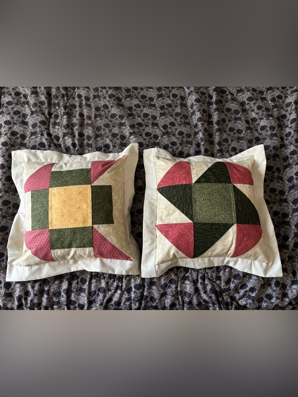 2 Handmade pillows 14 x 14 removable covers Pillows included - Picture 2 of 8